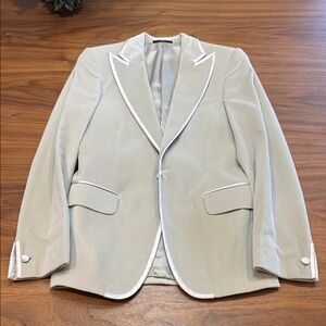 Elegant Valentino Men’s Cream Blazer with White Trim